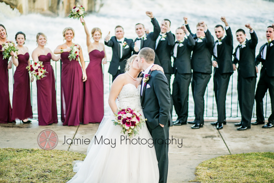 grand rapids wedding photographer