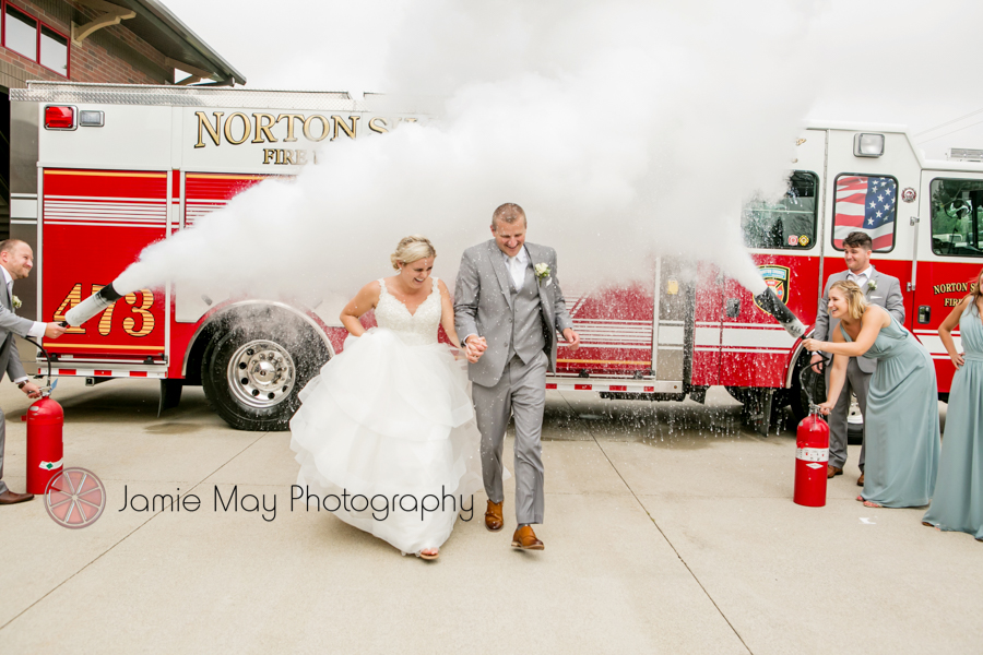 michigan wedding photographer