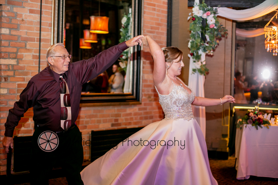 Michigan Wedding Photographer