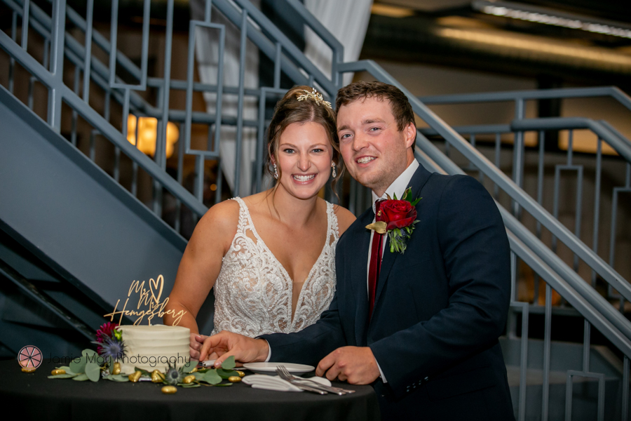 grand rapids wedding photographer