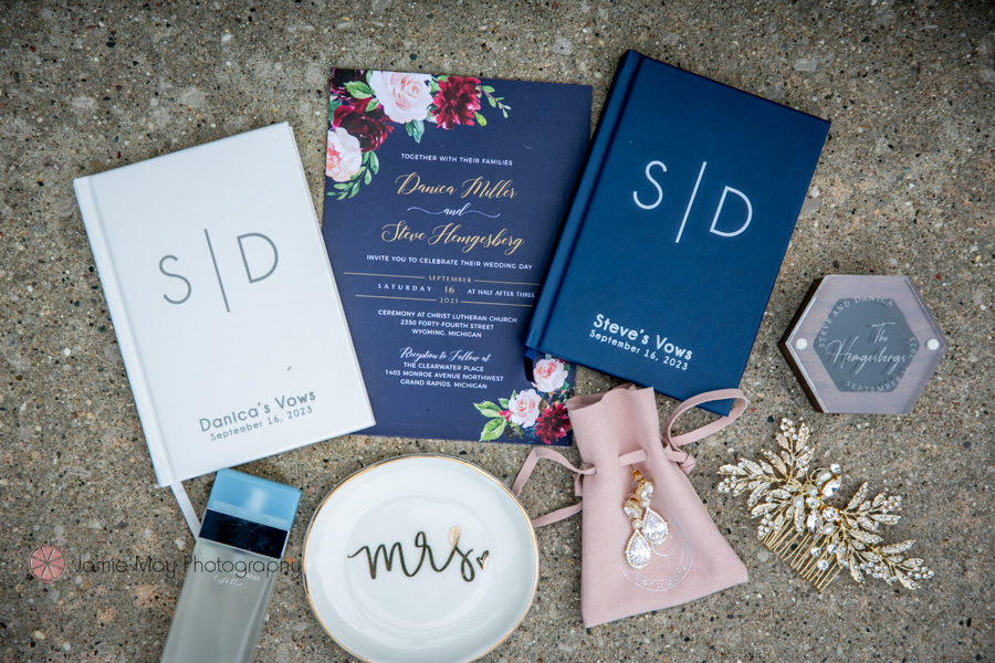 grand rapids wedding photographer