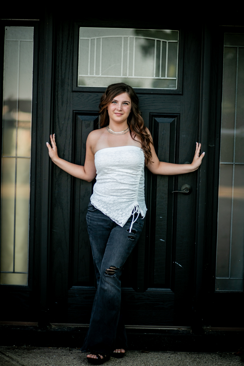 senior pictures on the lakeshore