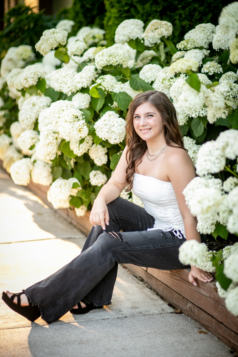 senior pictures on the lakeshore