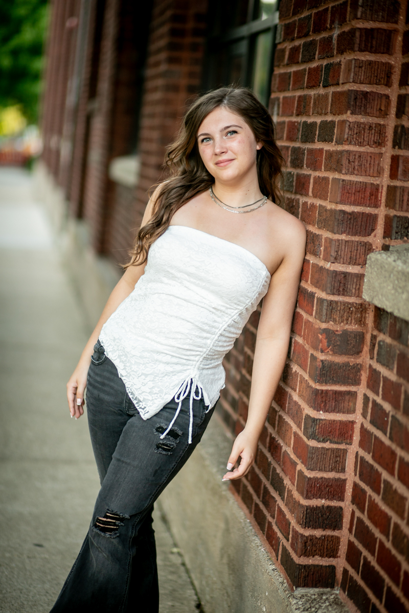 senior pictures on the lakeshore
