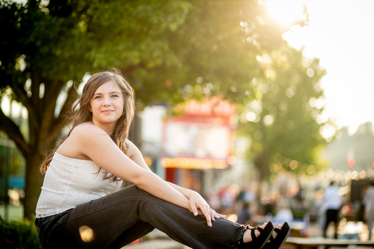 senior pictures on the lakeshore