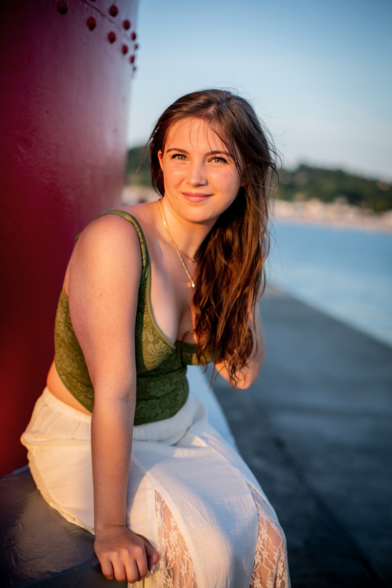 senior pictures on the lakeshore
