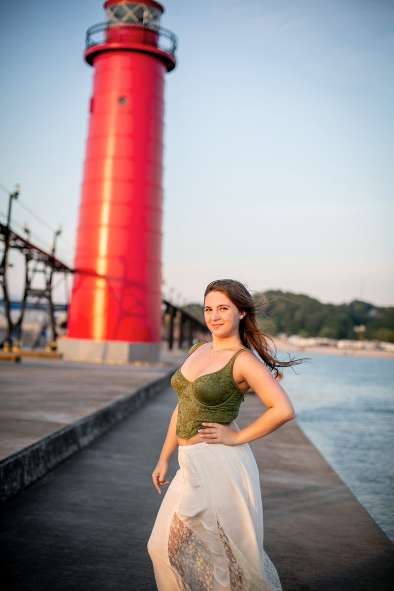 senior pictures on the lakeshore