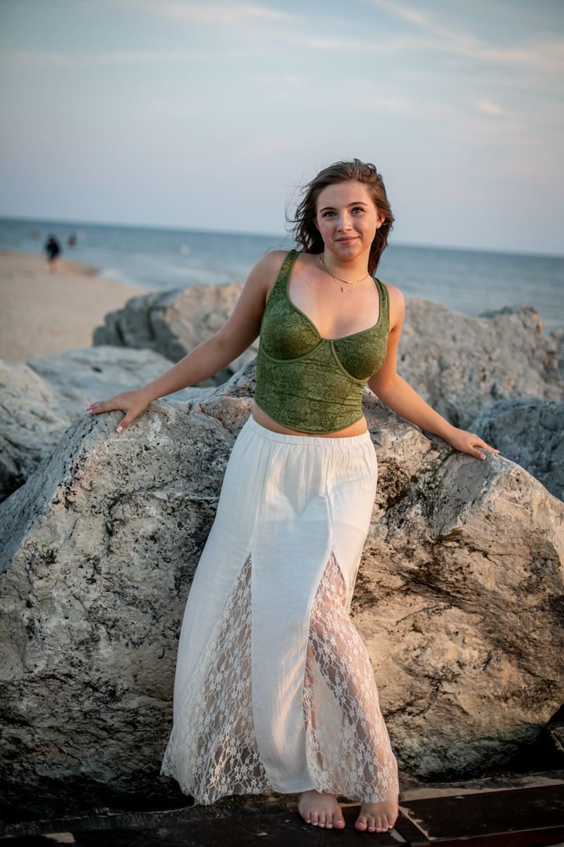 senior pictures on the lakeshore